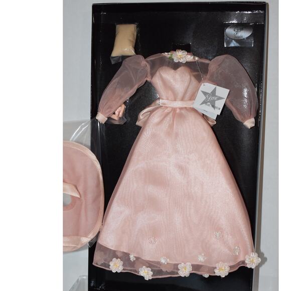 NIB Gene Marshall Doll Outfit ** On the Veranda - Picture 3 of 5